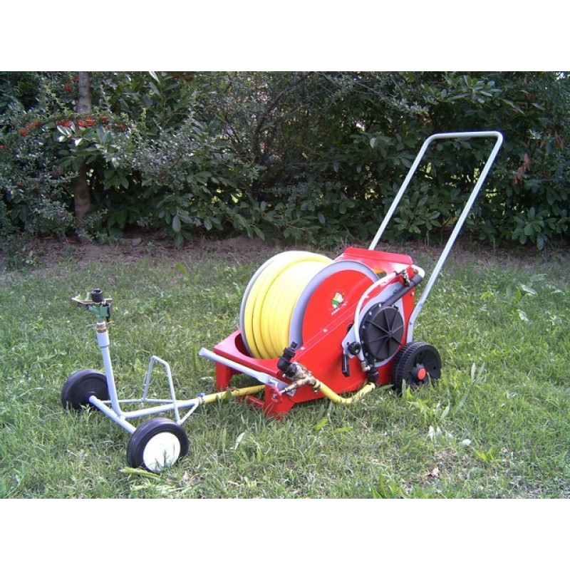 Pásový zavlažovač - naviják s automatickým hydraulickým navíjéním délka 40 metrů, Ø 20 mm max. dostřik 12,5 m