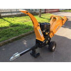 Štiepkovač DELEKS DK800 B&S do 10 cm s 15 HP 4-takt benzínovým motorom s el. štartom