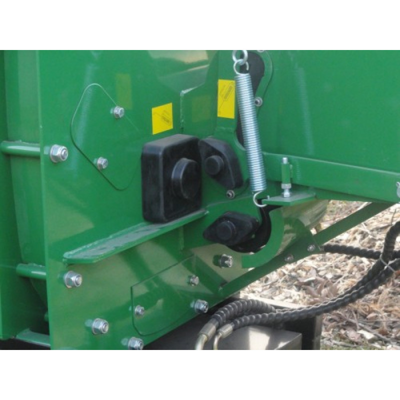 Štiepkovač pre traktor GEO ECO 17H hydraulickým posunom do 15 cm