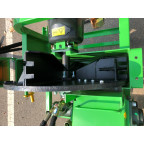 Štiepkovač pre traktor V-72 s hydraulickým posunom do 18 cm